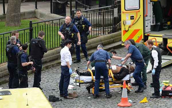 Saksi Teror London: Orang-orang Terbang di Udara setelah Ditabrak